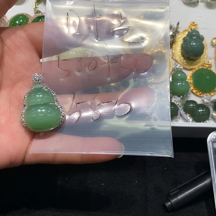 时***聪和田玉银S925镶嵌颈饰