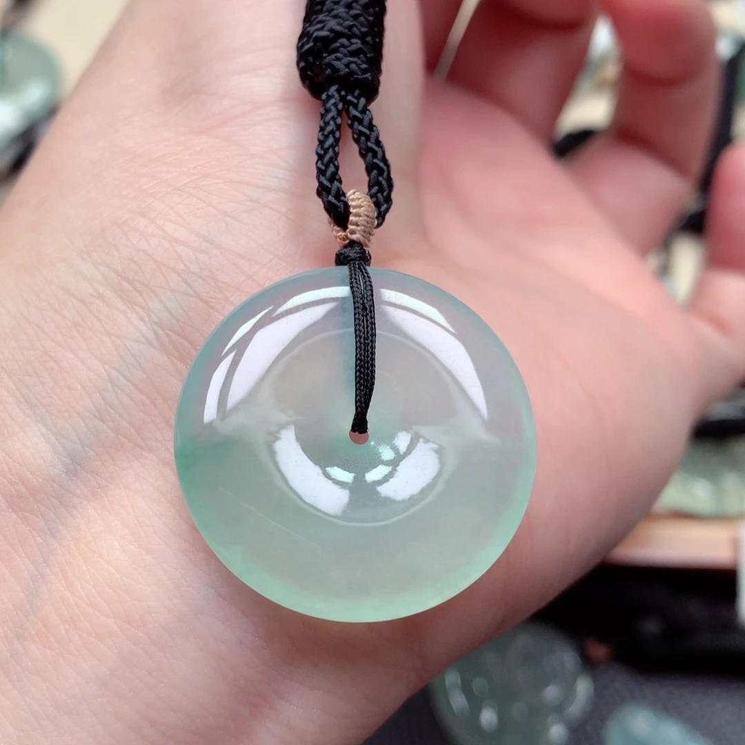 颈饰未镶嵌翡翠扣子