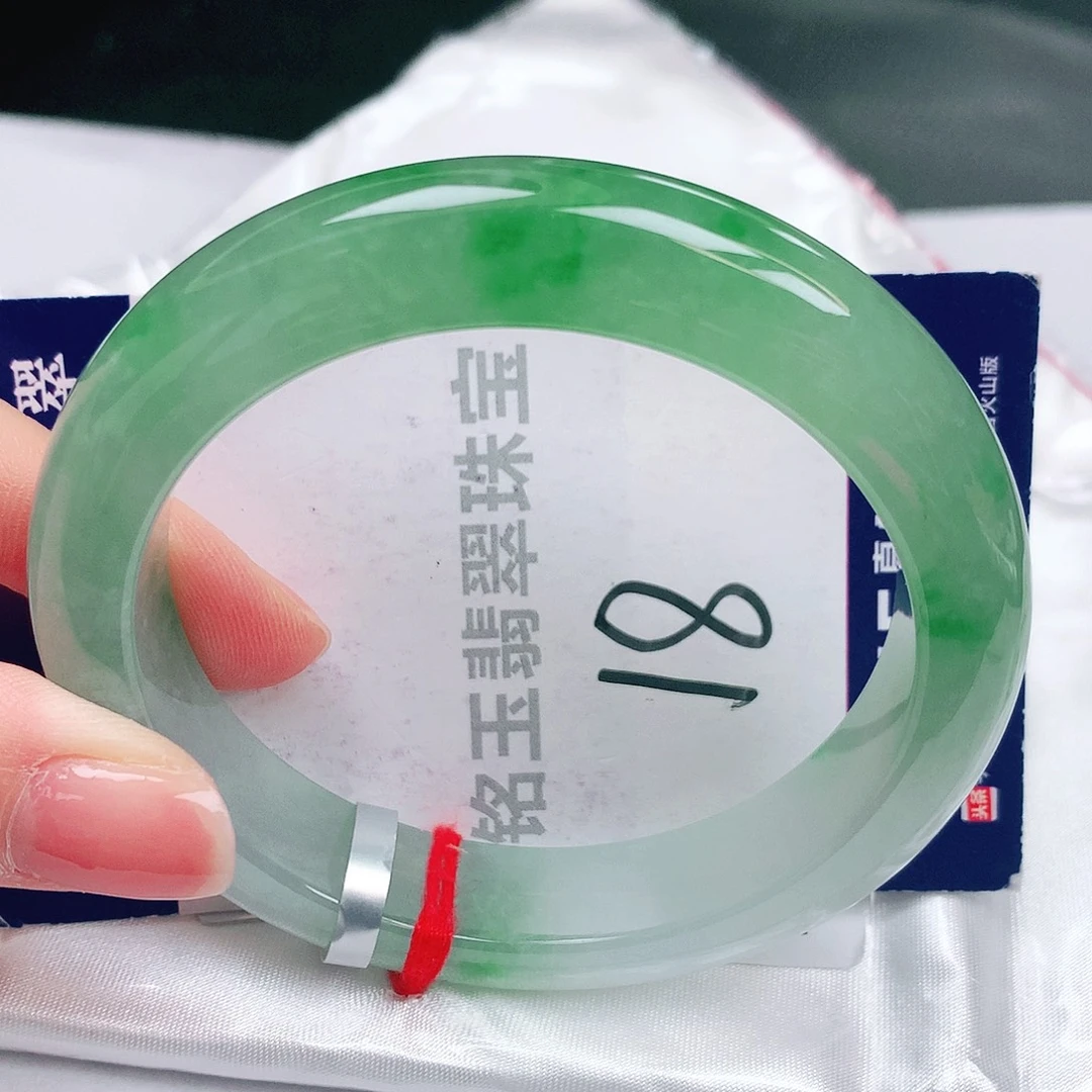 翡翠未镶嵌手镯缅甸天然a货翡翠手镯