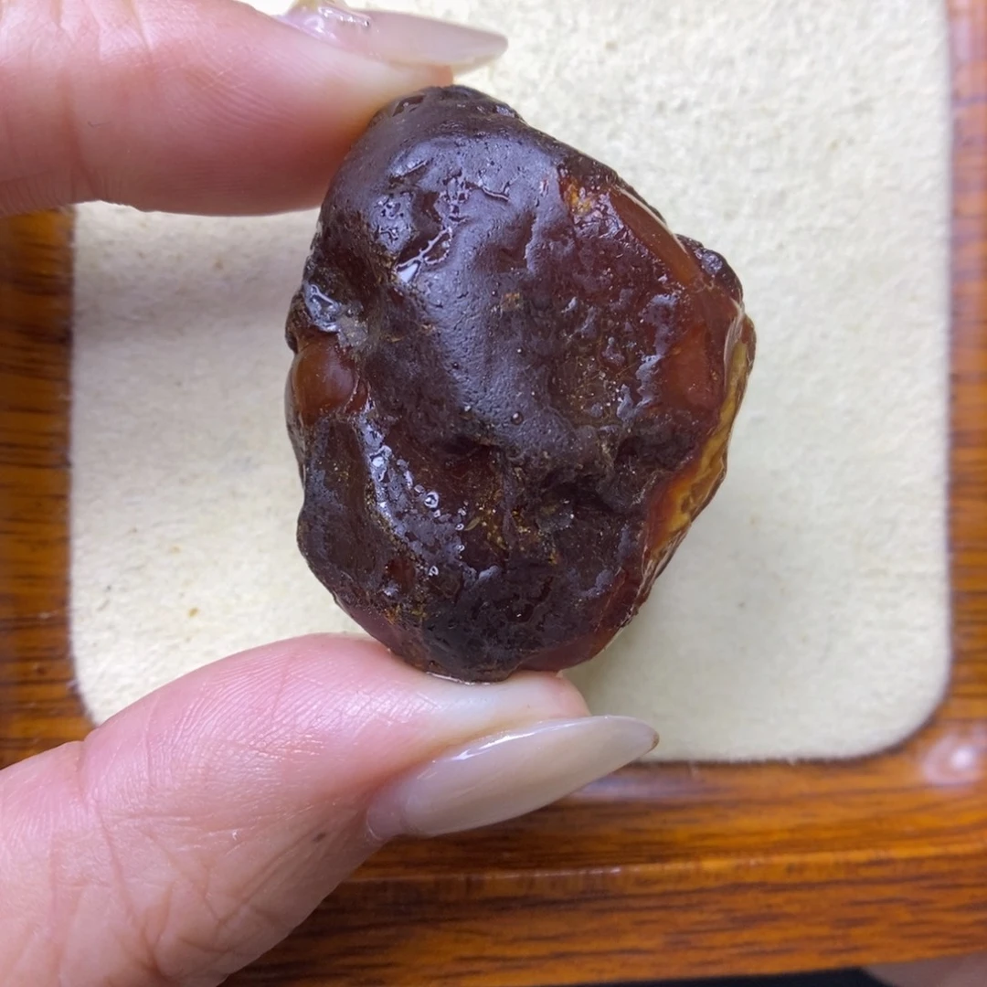 蜜蜡未镶嵌珠宝奇石敏