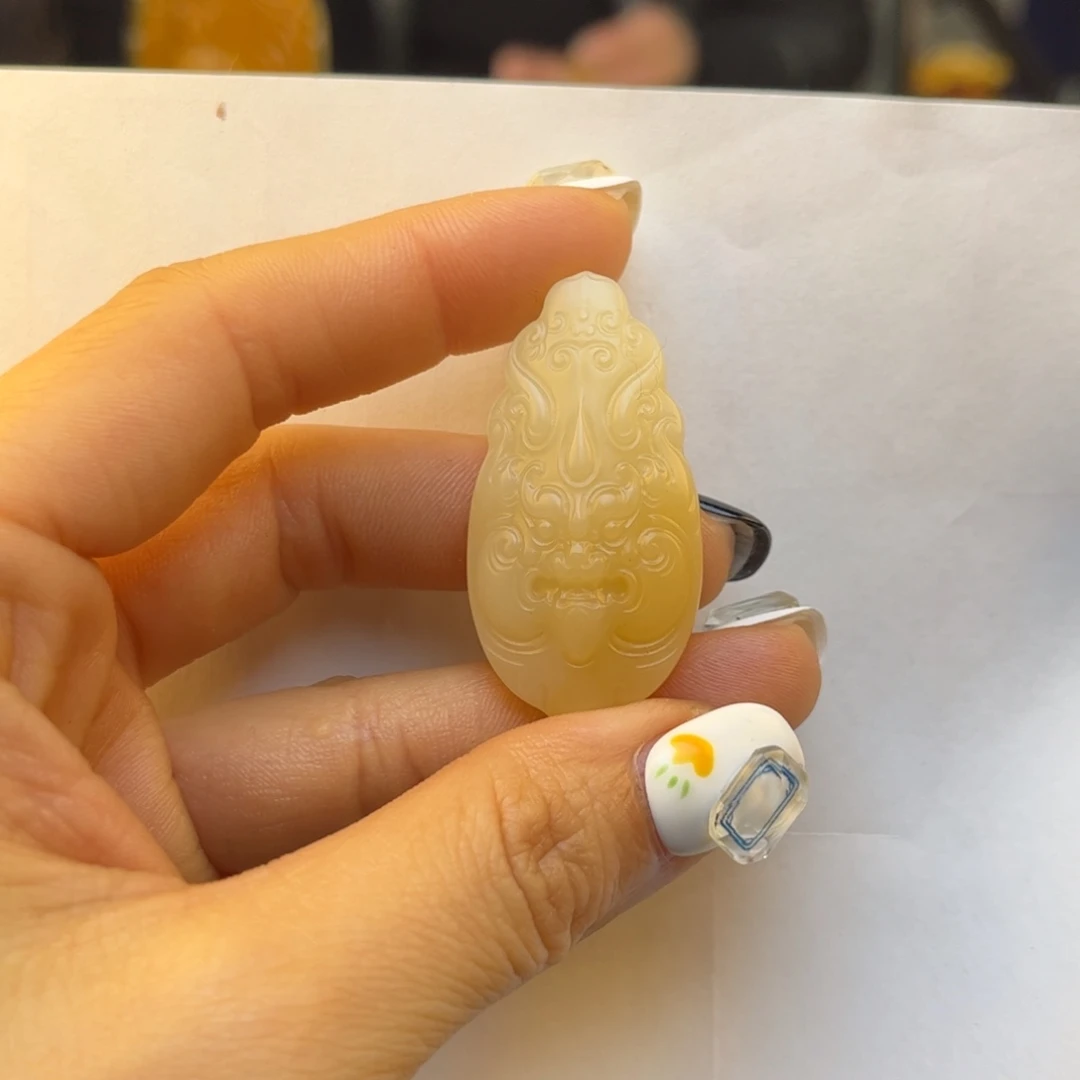 石英质玉黄蜡石吊坠未镶嵌开*