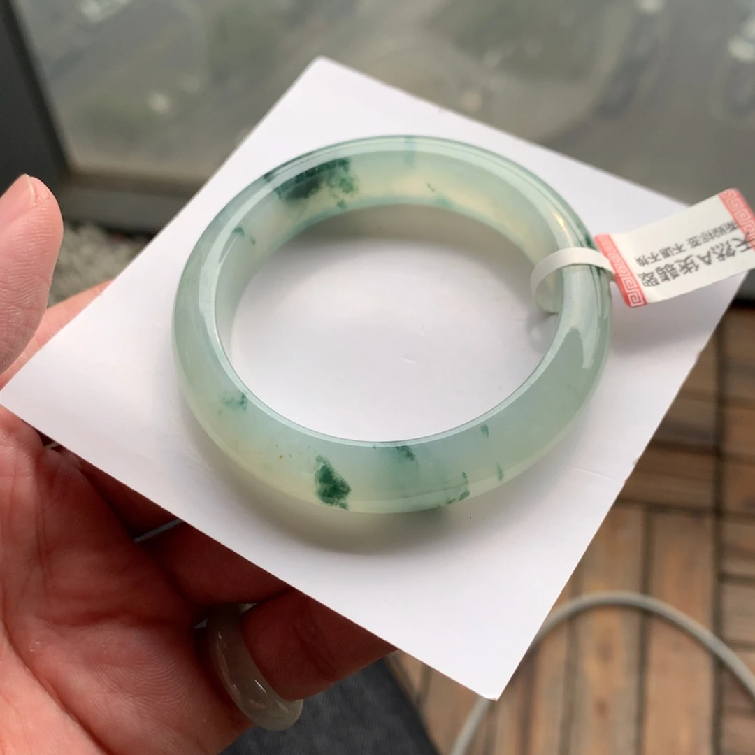 翡翠未镶嵌手镯75号53