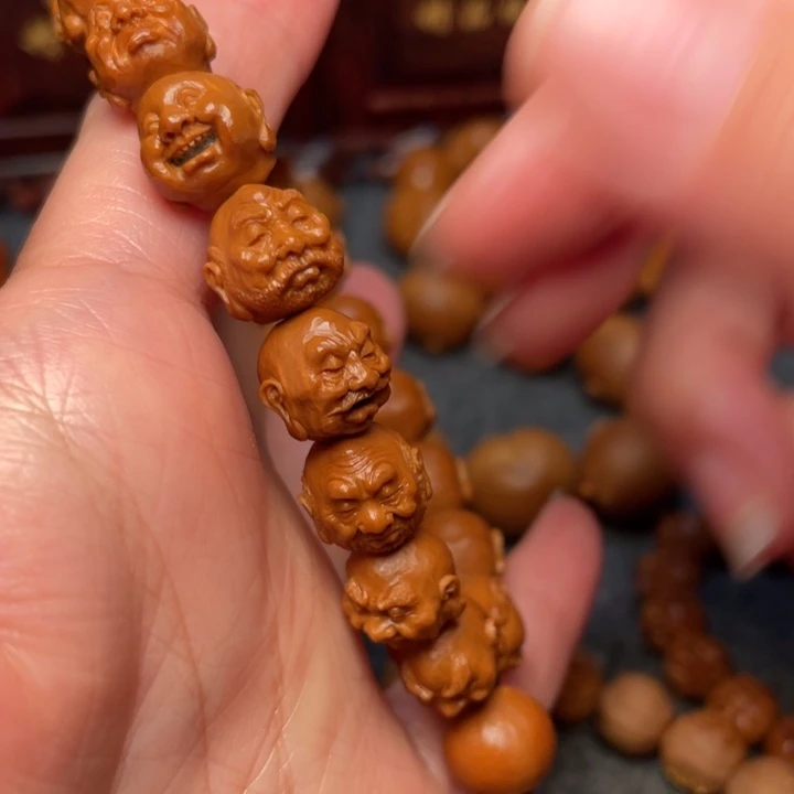 橄榄核吊坠?****橄榄核