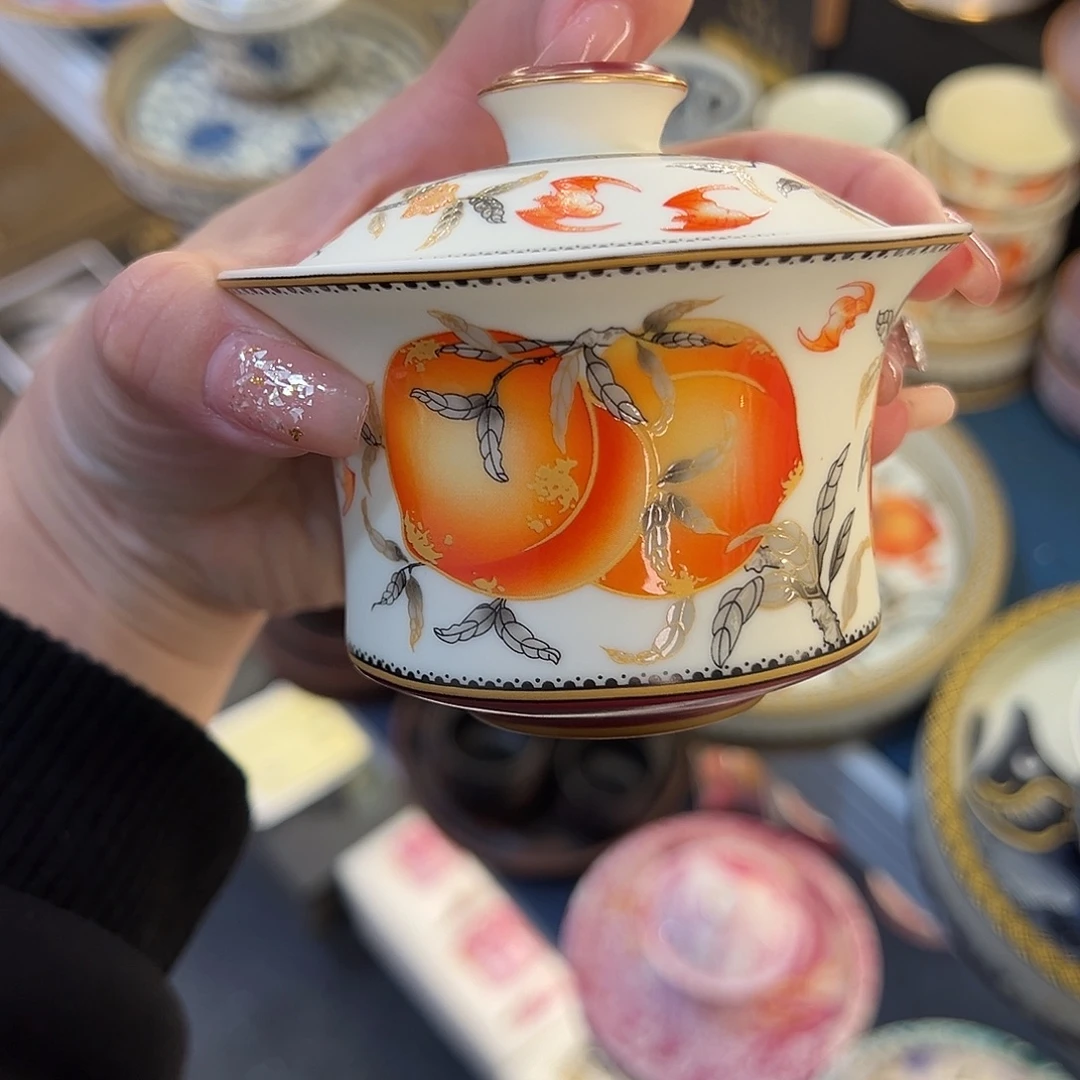 M***M盖碗很漂亮我很喜欢