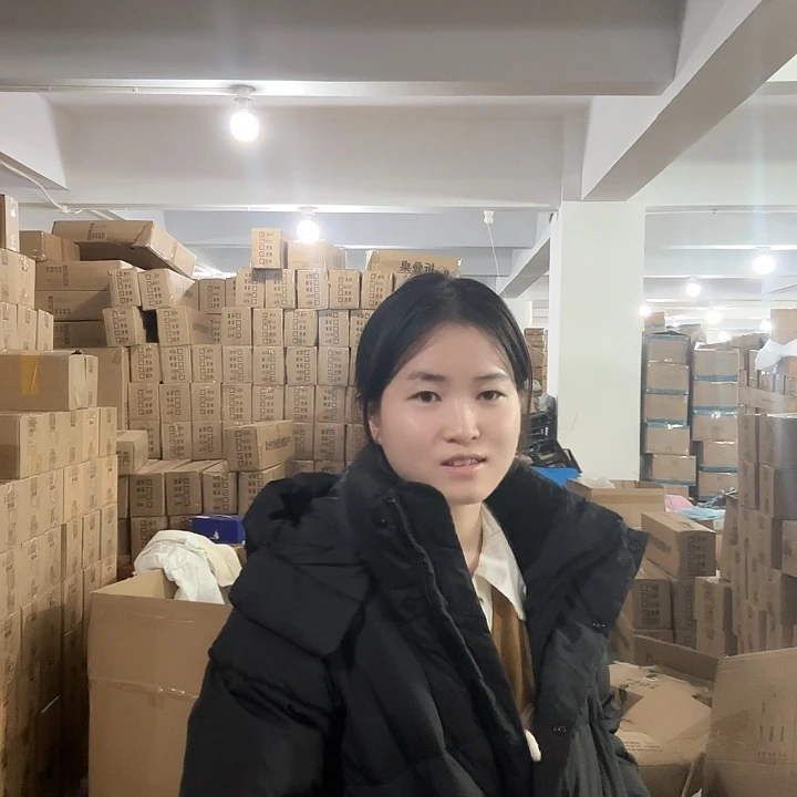 鹿家黑色辣妹款 8码130斤