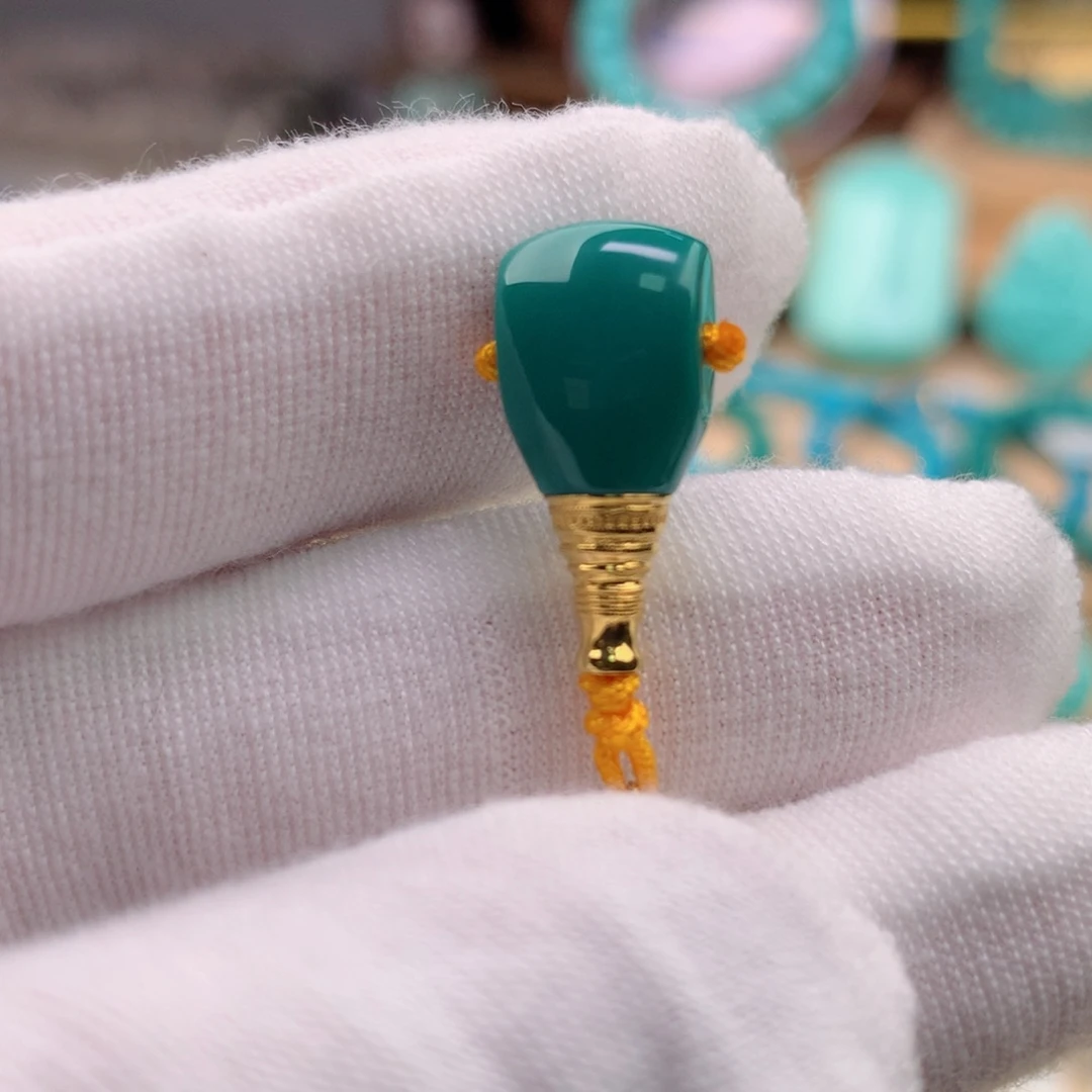 绿松石珠宝奇石18K金镶嵌李***本