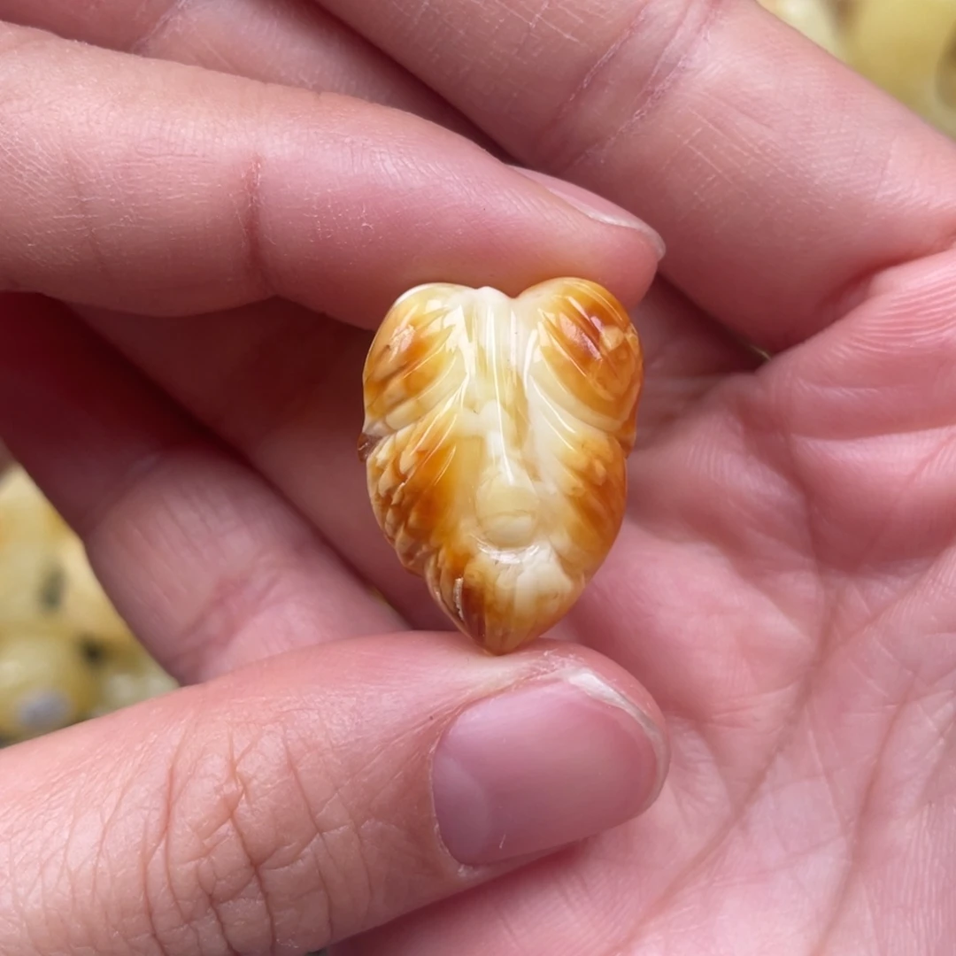未镶嵌琥珀裸石蜜蜡