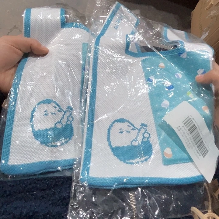 针织手提袋。  蓝色。