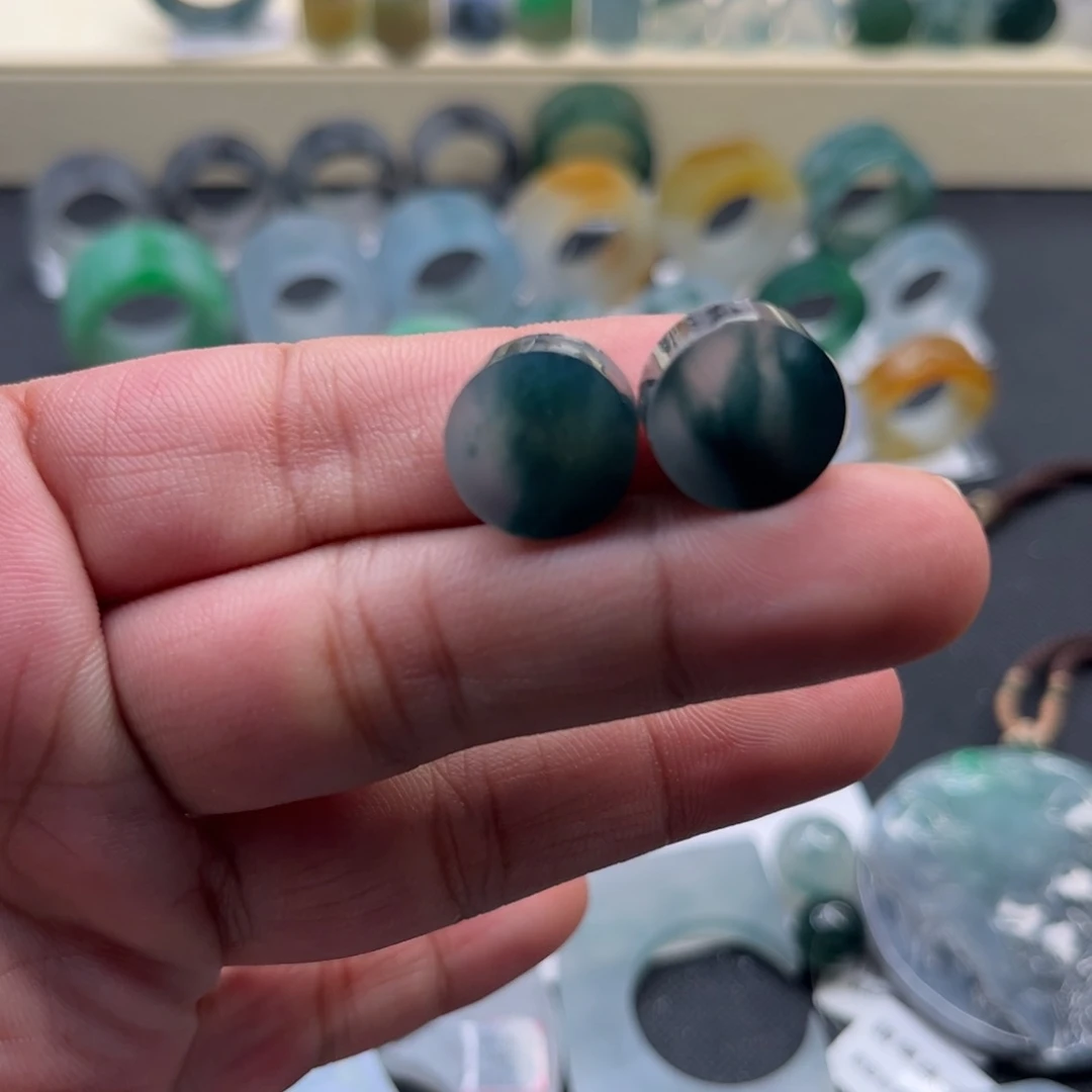 定制翡翠未镶嵌福利冰戒心