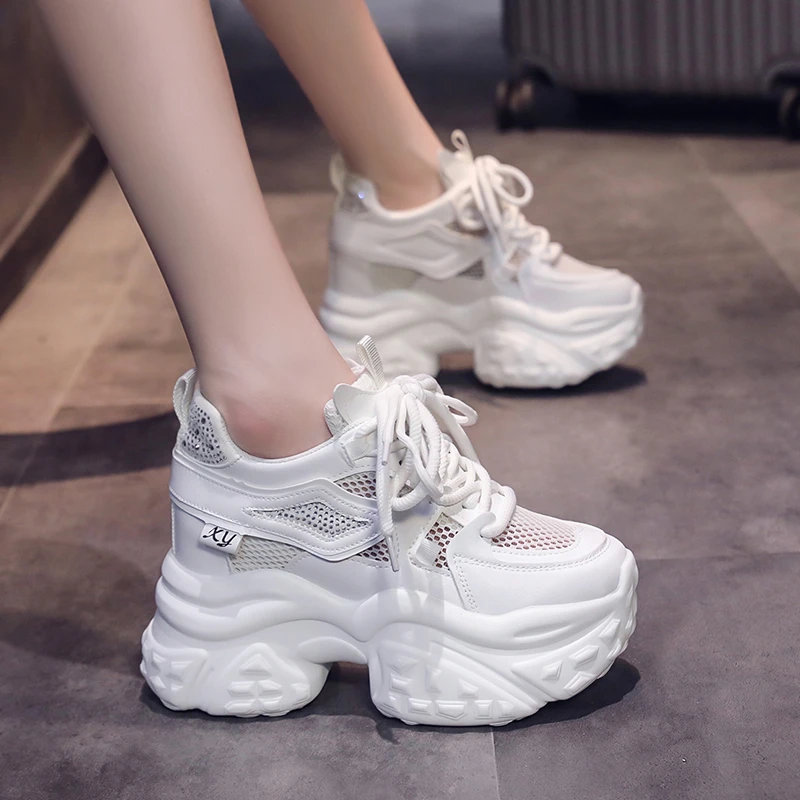 内增高小白鞋女2025新款爆款百搭夏季薄款老爹鞋女网红厚底运动鞋