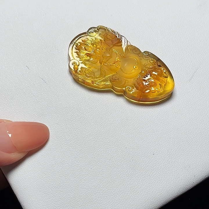 琥珀未镶嵌珠宝奇石5.4g