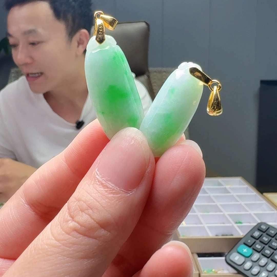 翡翠银S925镶嵌吊坠(不含链)多样性发货其一