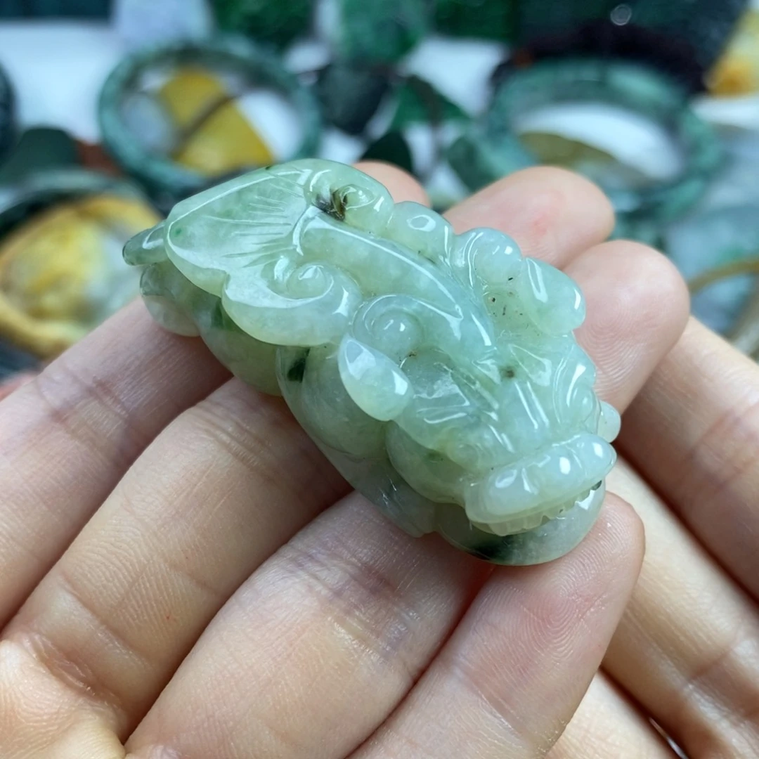 翡翠颈饰未镶嵌?****?吊坠
