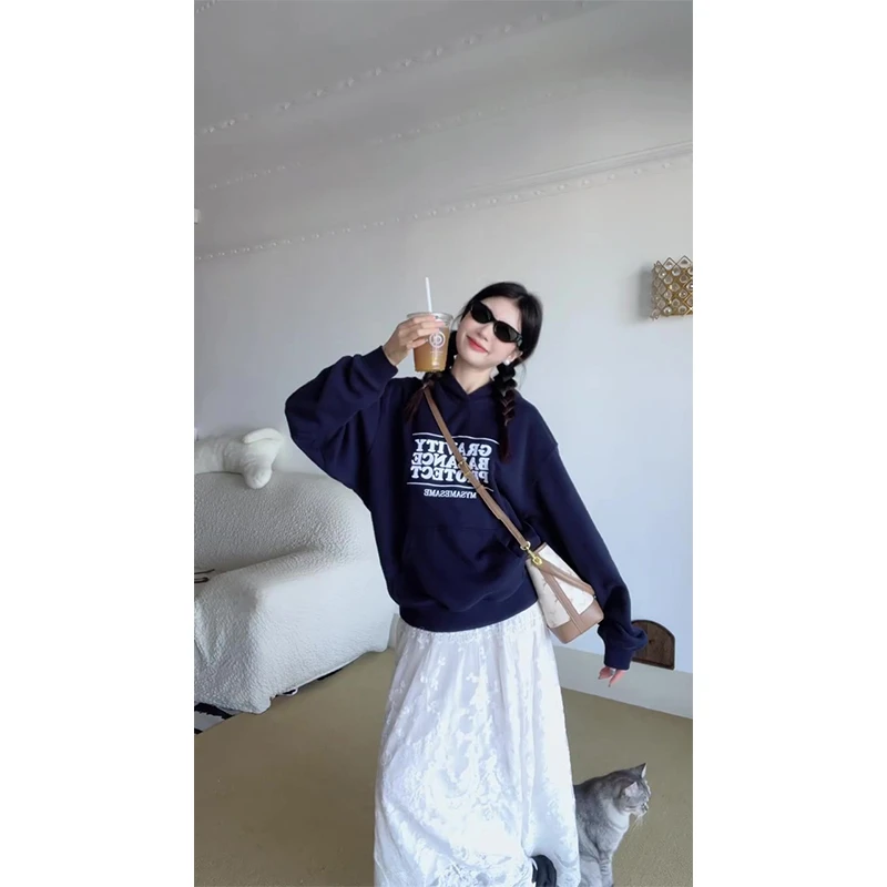 MARIE.COCO韩系字母印花长袖连帽卫衣女秋季蕾丝钩花半身裙两件套