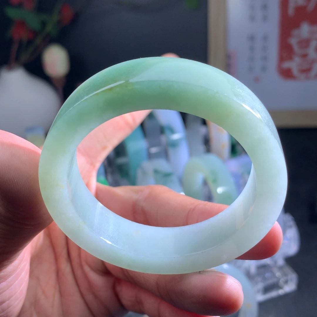 定制翡翠手镯未镶嵌