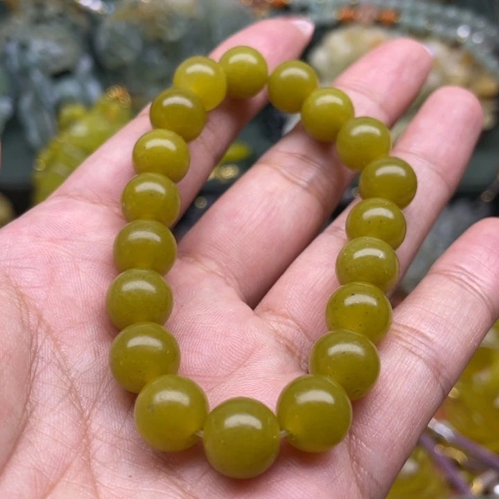 蛇纹石玉合金颈饰