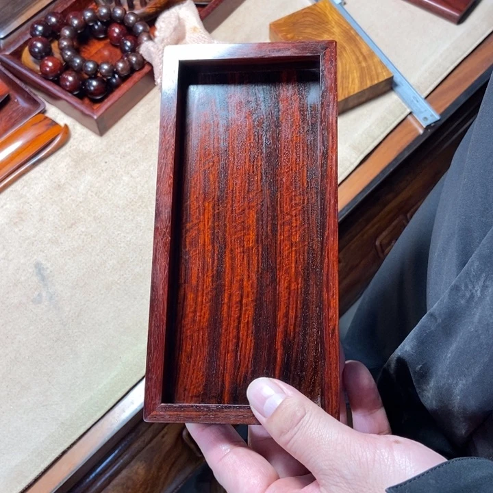 檀香紫檀（小叶紫檀）昊*