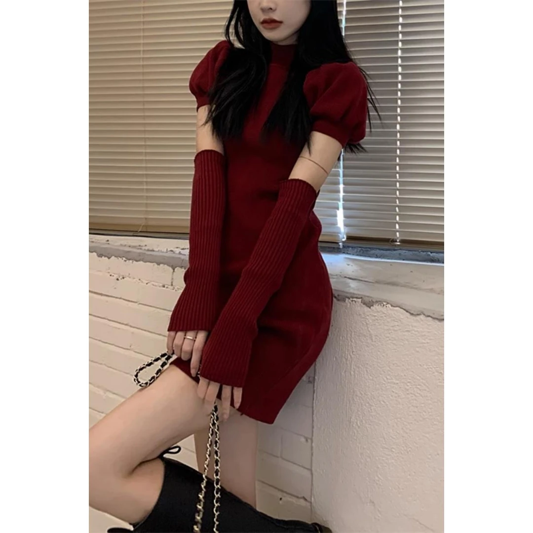 FAVMARTHA新年战袍红色圣诞泡泡长袖针织毛衣连衣裙女秋冬内搭包