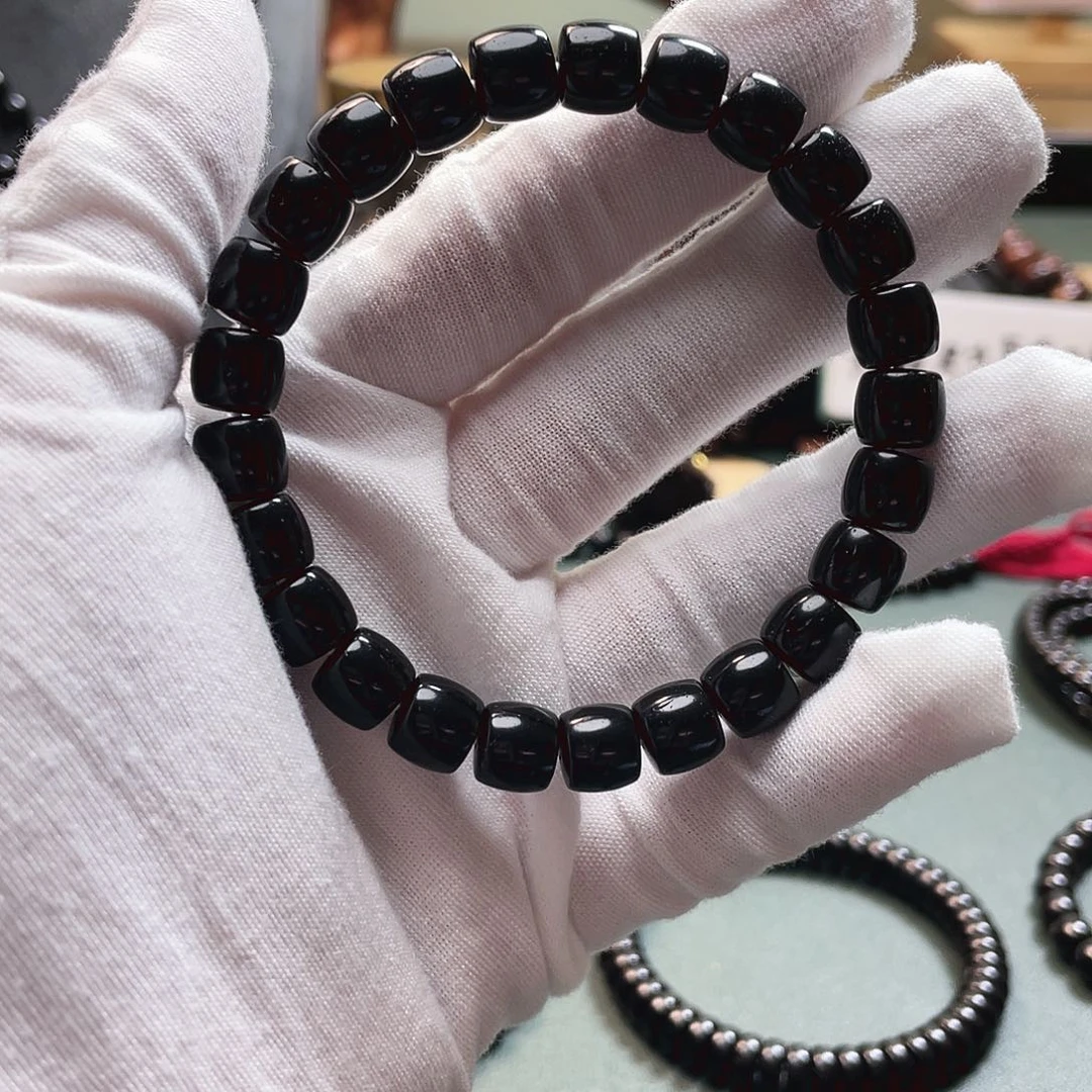 椰蒂吊坠绪*凡安椰蒂