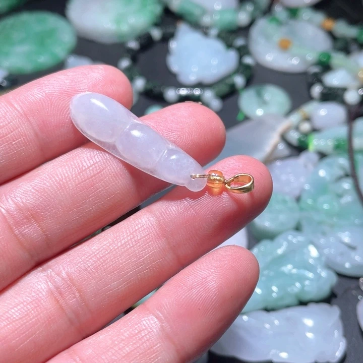 【闪购商品】翡翠颈饰未镶嵌?**i天然翡翠