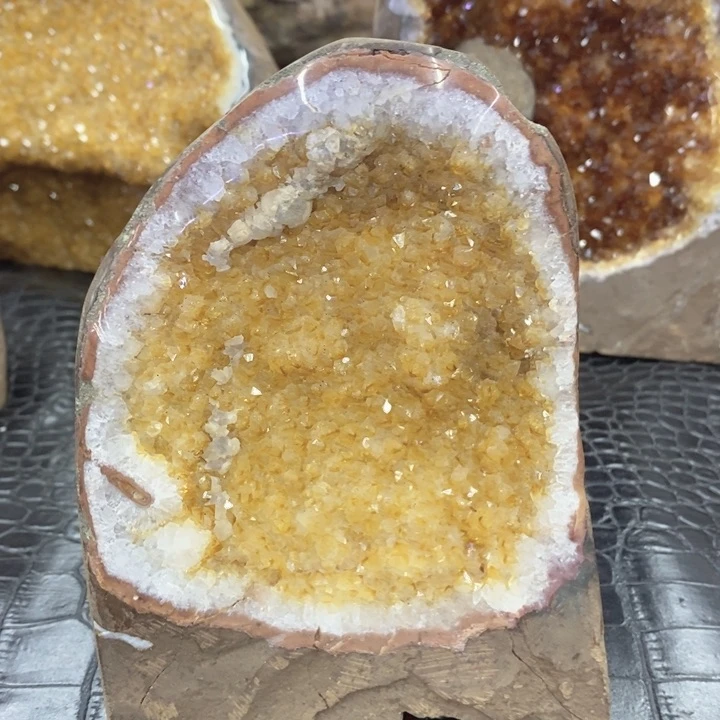 未镶嵌珠宝半成品紫晶