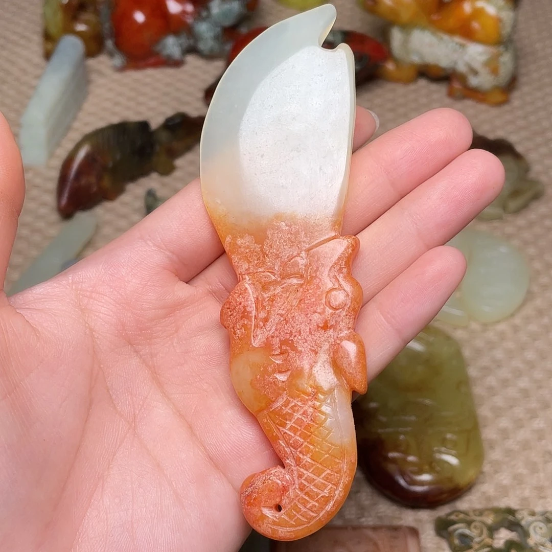 蛇纹石玉未镶嵌如图