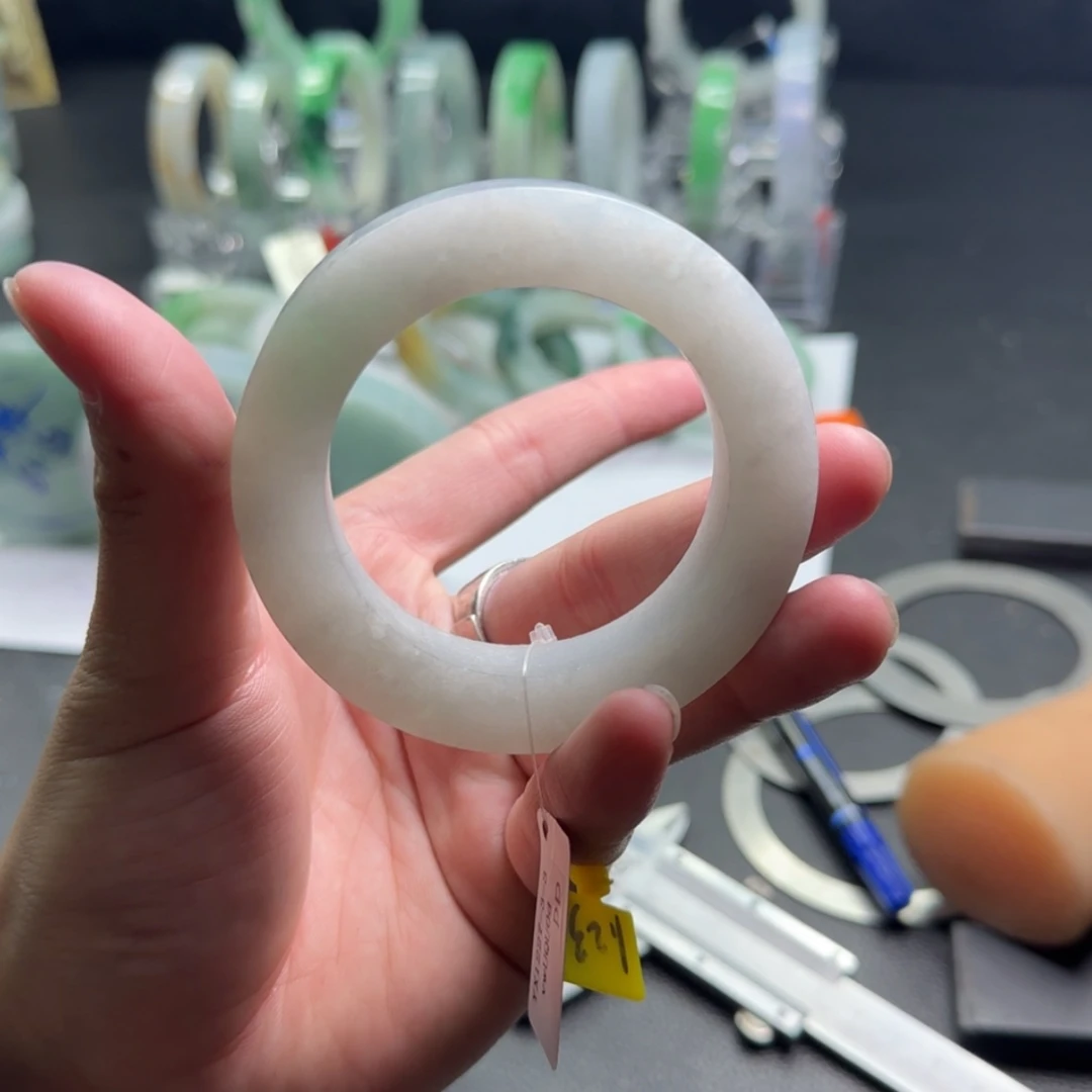 【闪购商品】定制翡翠翡翠未镶嵌