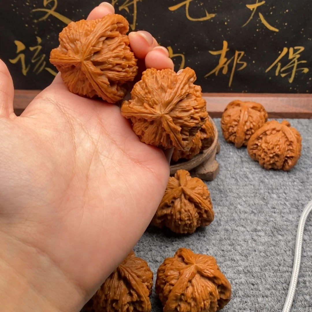 【闪购商品】吊坠文玩核桃超*