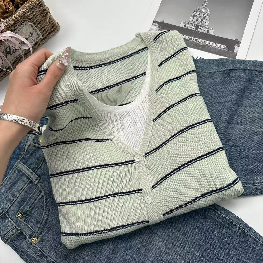 浅色系条纹」收腰抽绳~显瘦假两件针织衫Y6218绿