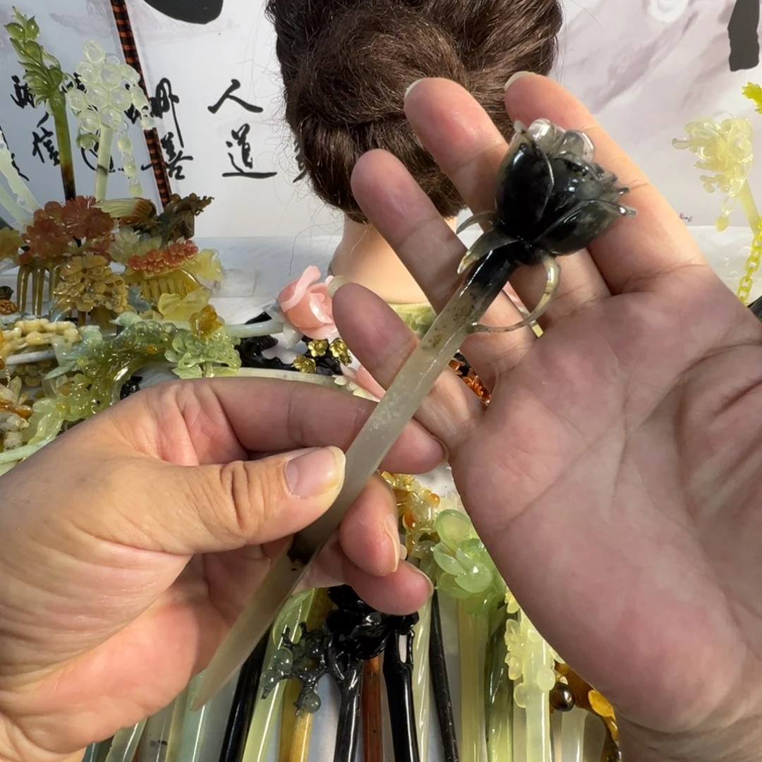 蛇纹石玉未镶嵌发饰