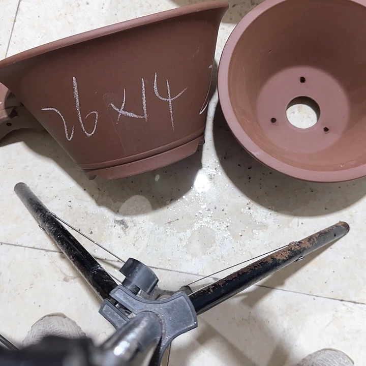 紫砂花盆破损包赔