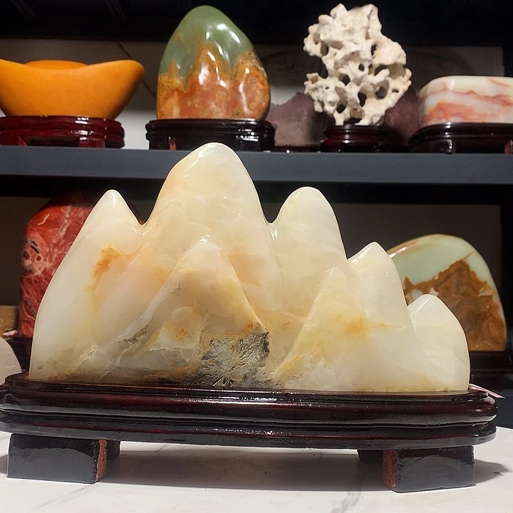 石材宽33厘米高22厘米