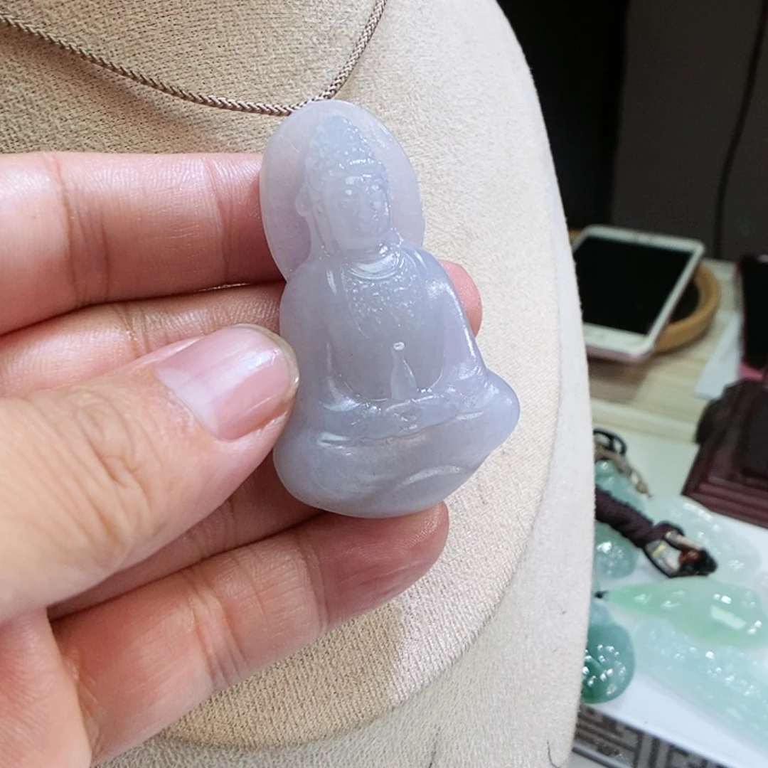 定制翡翠未镶嵌素衣观音