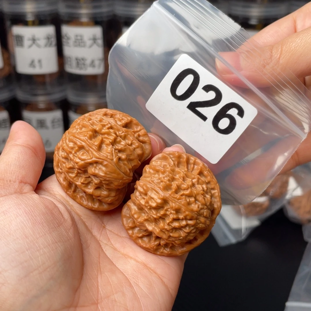 文玩核桃把件全品43闷白