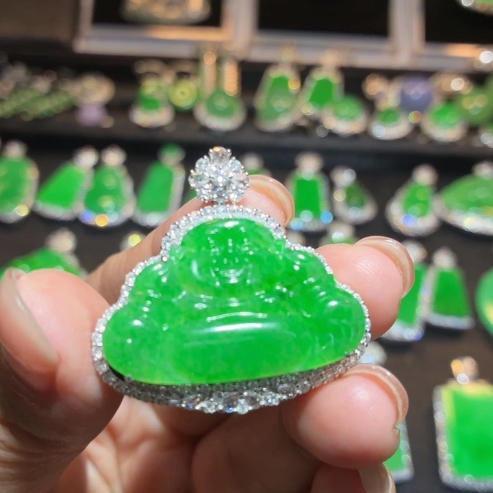 翡翠18K金镶嵌吊坠(不含链)翡翠