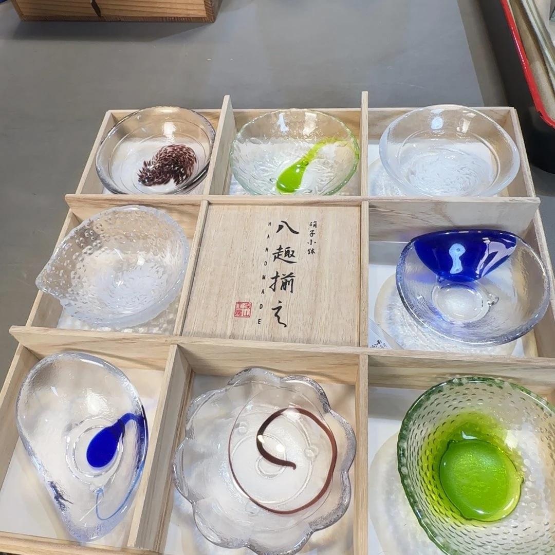 玻璃中古美术装饰工艺品