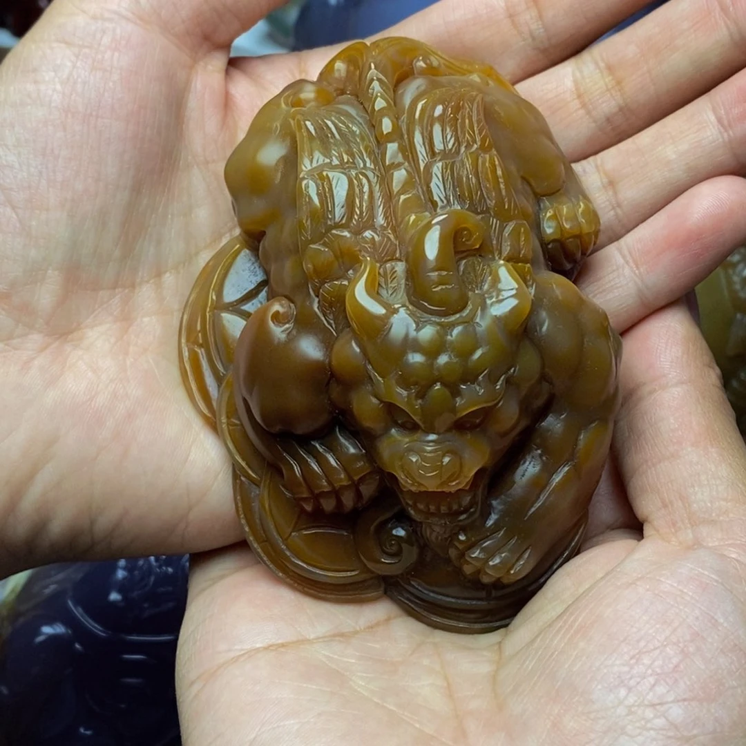 玛瑙/玉髓手把件未镶嵌〠**⁷