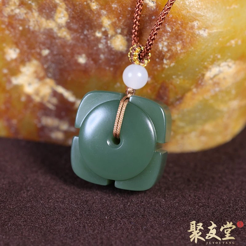 W13聚友堂玉雕10.8克新疆和田玉籽料沙枣青玉琮配饰挂件玉坠吊坠