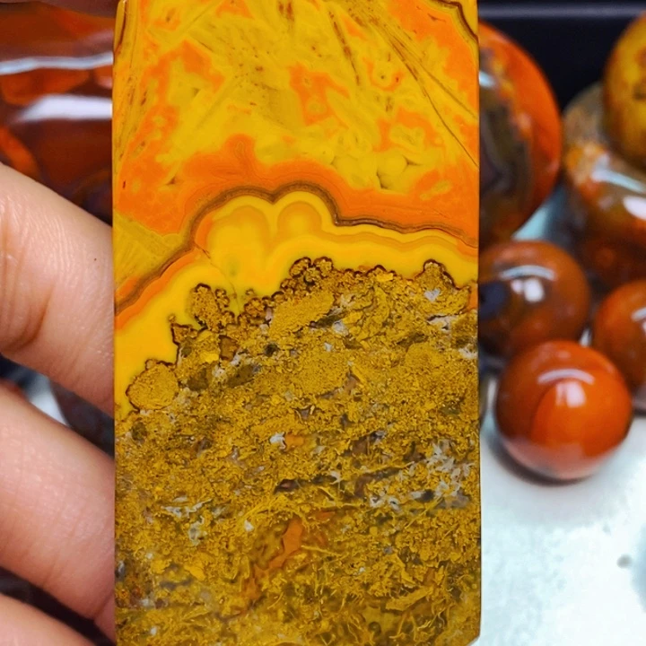 云***上玛瑙/玉髓未镶嵌玛瑙