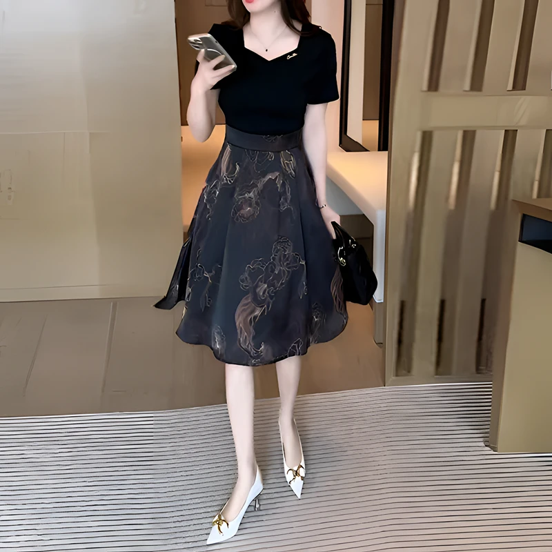 2025年新款V领短袖连衣裙女时尚复古减龄显瘦拼接假两件气质裙子