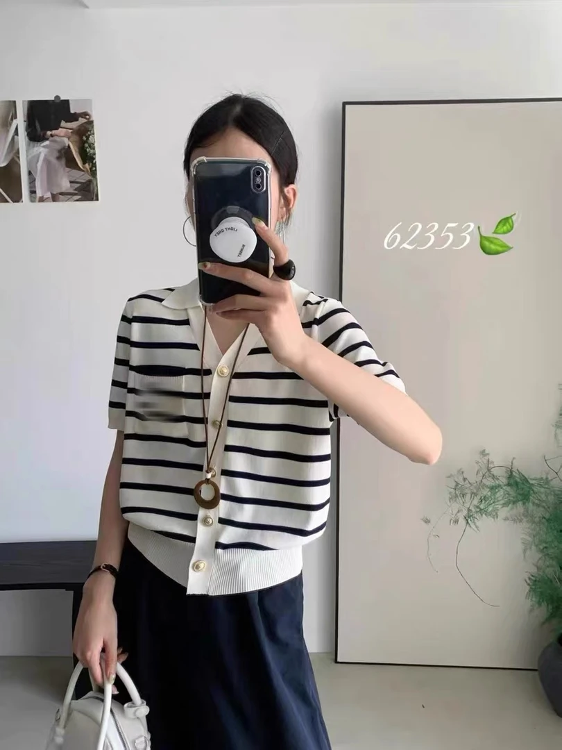 2025爆款显瘦翻领单排扣短袖针织开衫夏季时尚气质短款上衣女0488