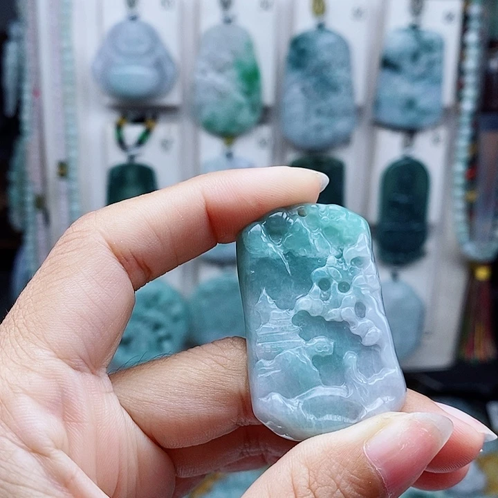 翡翠未镶嵌颈饰翡翠