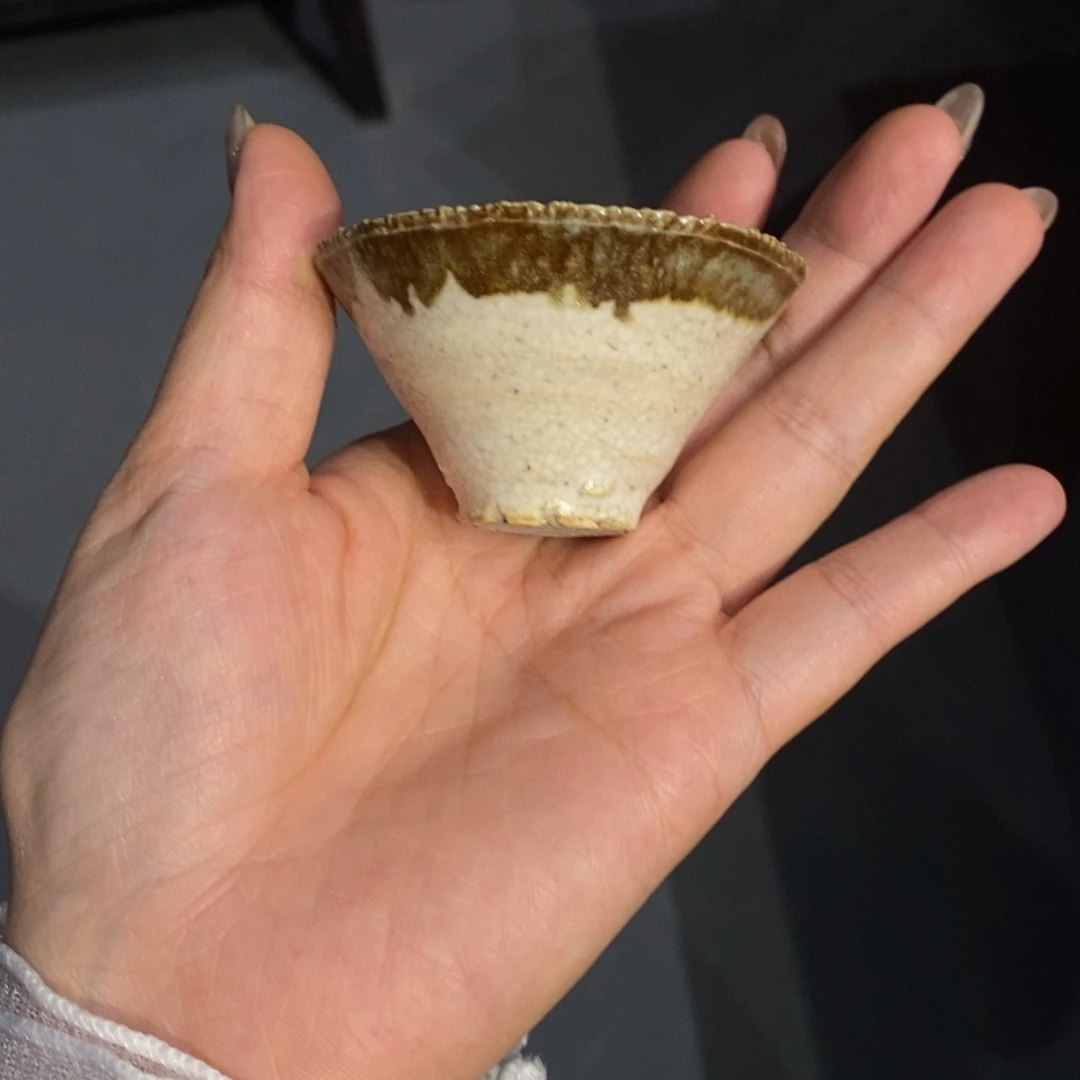J**e器物。