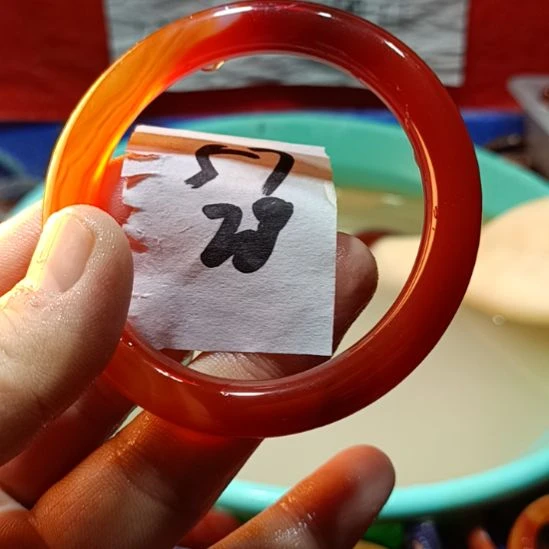 玛瑙/玉髓手镯未镶嵌