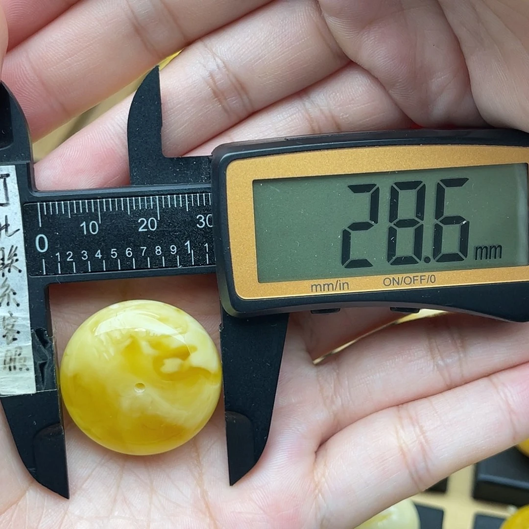 裸石琥珀未镶嵌蜜蜡扣子梦