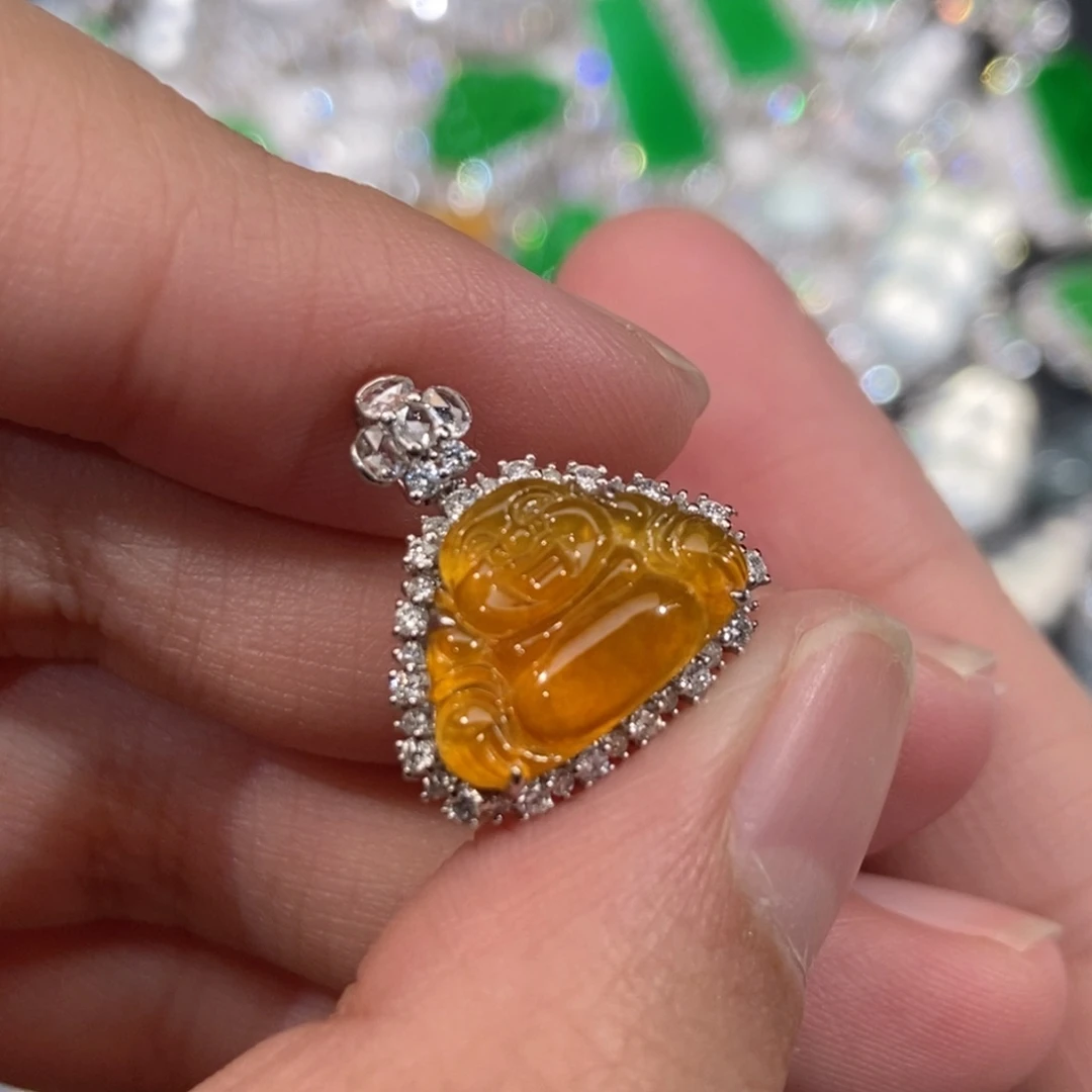 翡翠18K金镶嵌颈饰天然缅甸A货翡翠