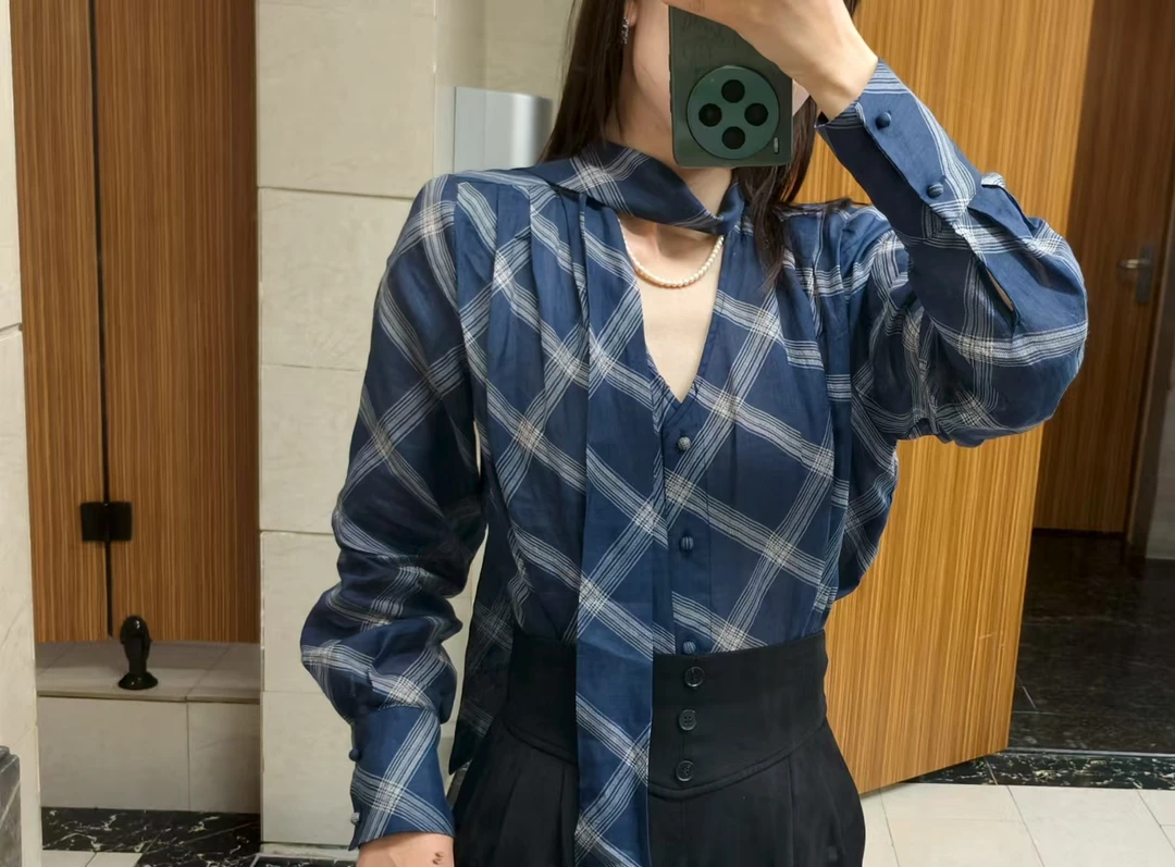 52219 格子长袖衬衫
