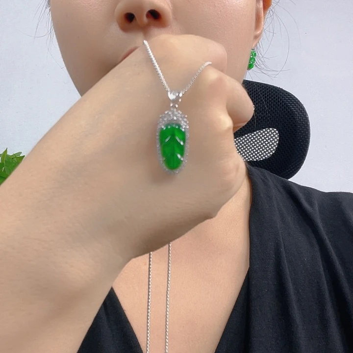 翡翠银S925镶嵌吊坠(不含链)