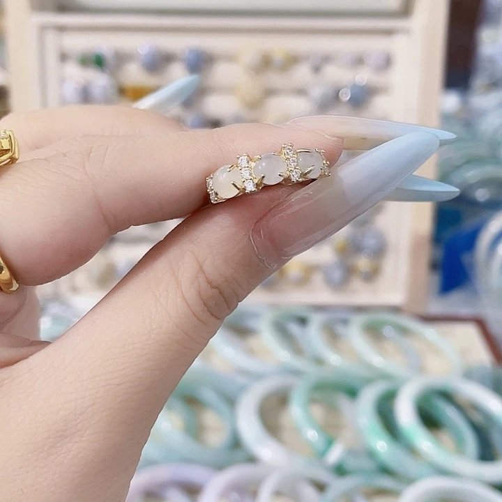 颈饰未镶嵌翡翠天然翡翠Ａ