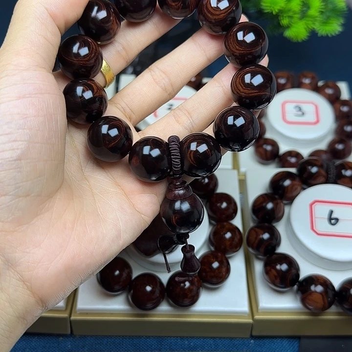 阿***平黄花梨/降香黄檀黄梨梨2.0